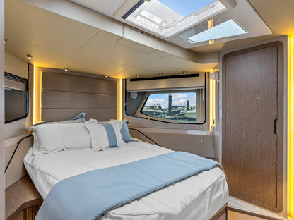 2026 Cruisers Yachts 57 FLY 57.0 feet, Clearwater, Florida #32