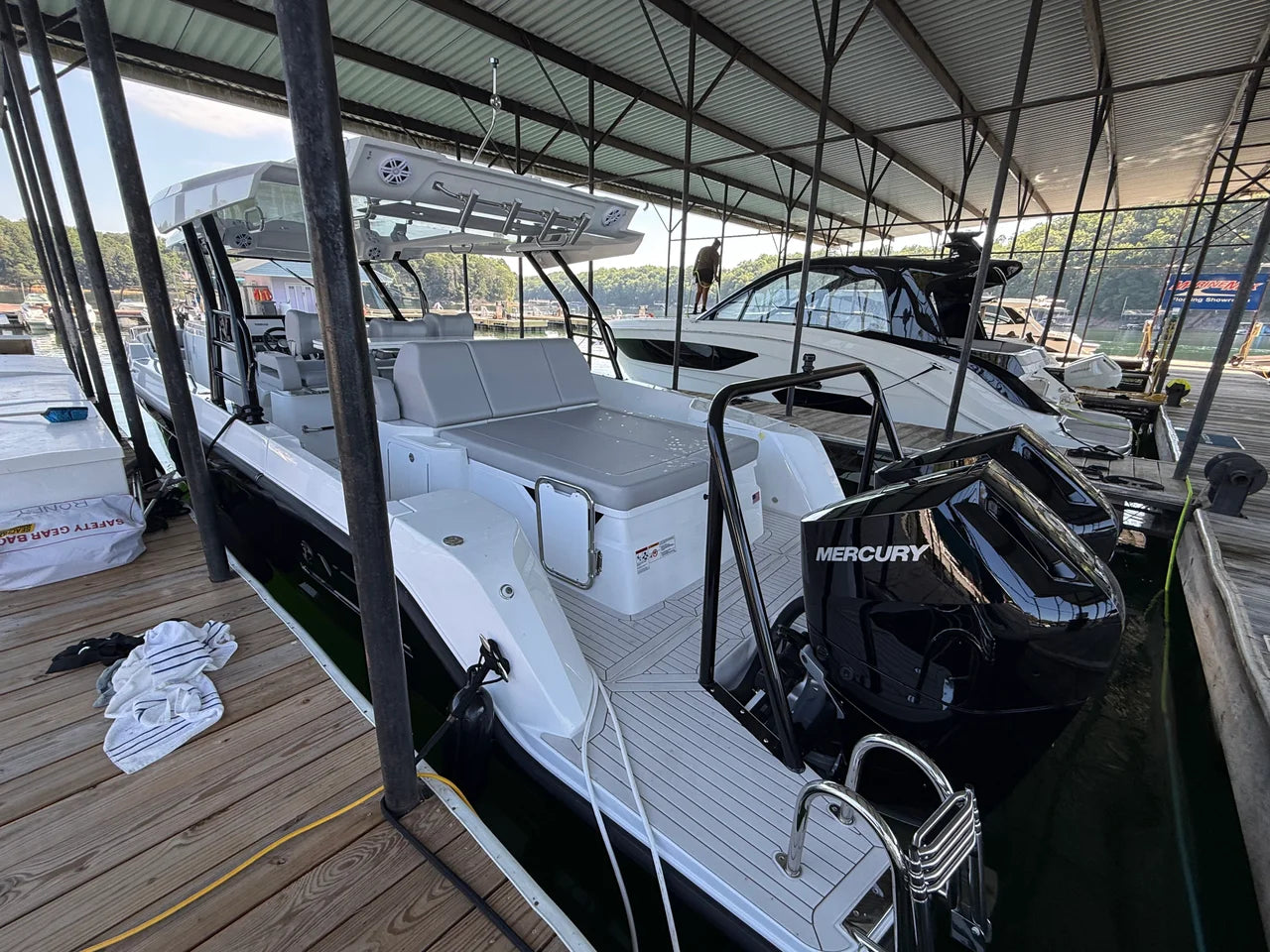 2026 Cruisers Yachts 38 VTR 38.0 feet, Clearwater, Florida #3