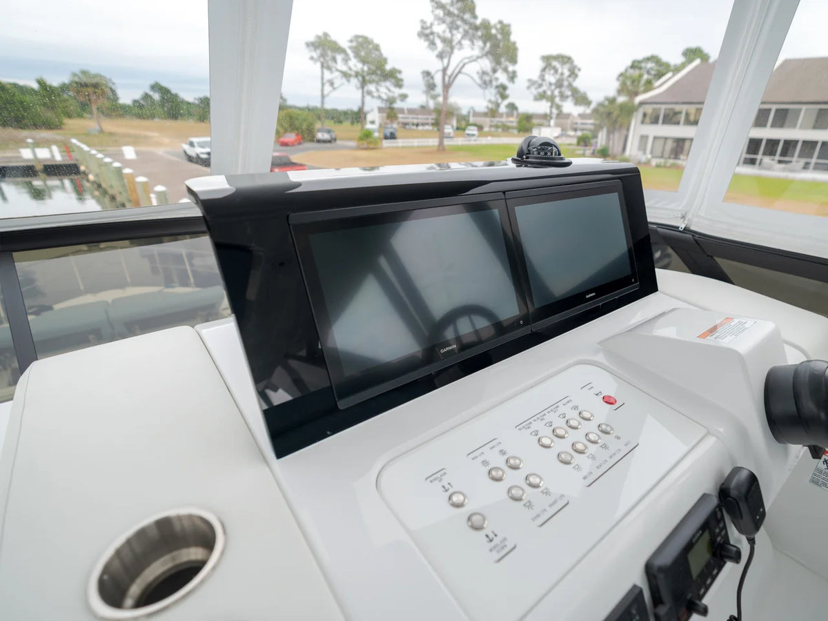 2026 Cruisers Yachts 57 FLY 57.0 feet, Clearwater, Florida #29