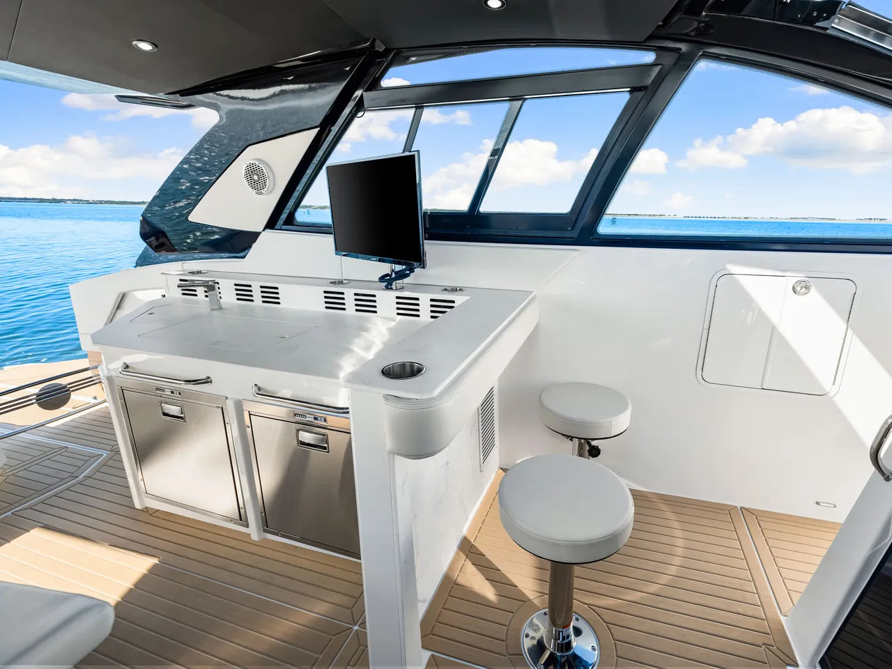 2026 Cruisers Yachts 42 GLS Outboard 42.0 feet, Clearwater, Florida #34