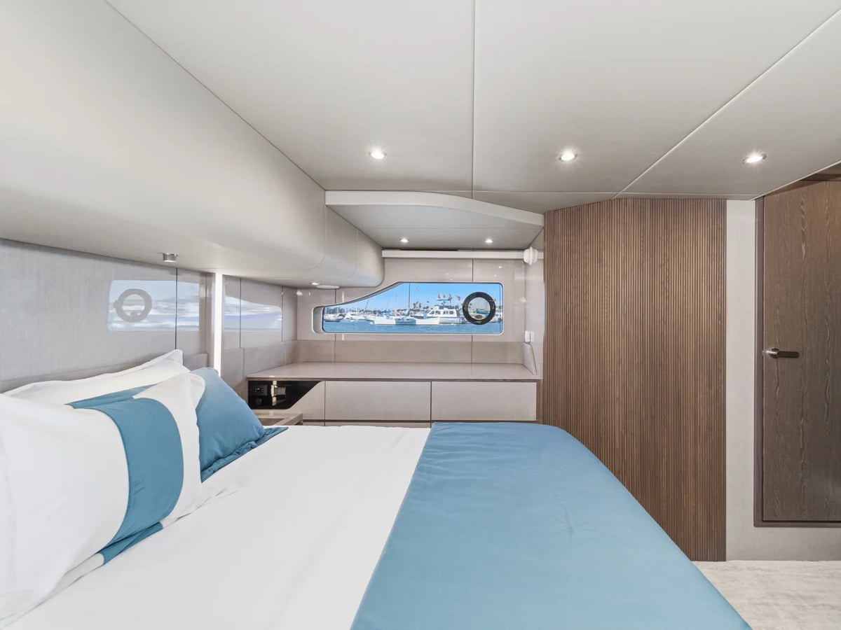 2027 Cruisers Yachts 50 FLY 50.0 feet, Clearwater, Florida #75