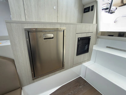 2026 Cruisers Yachts 38 VTR 38.0 feet, Clearwater, Florida #20