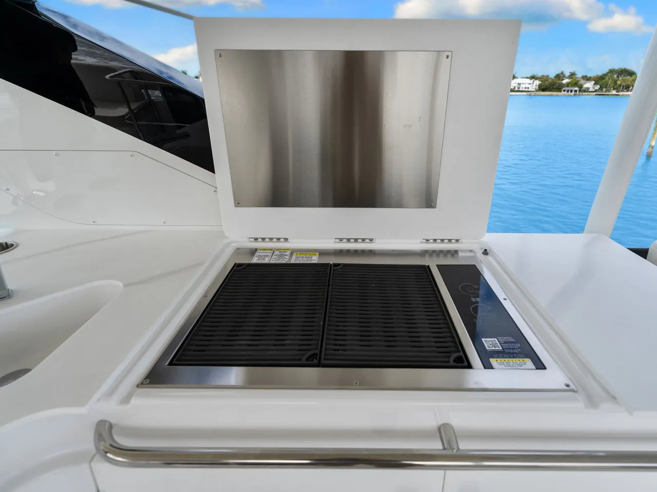 2026 Cruisers Yachts 57 FLY 57.0 feet, Clearwater, Florida #54