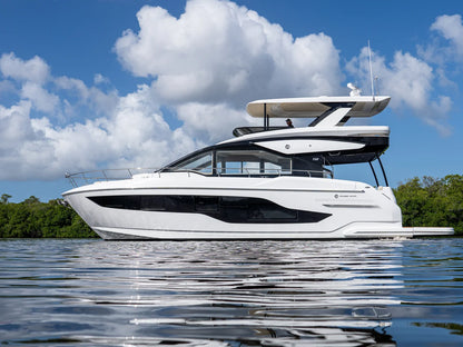 2026 Cruisers Yachts 50 FLY 50.0 feet, Clearwater, Florida #11