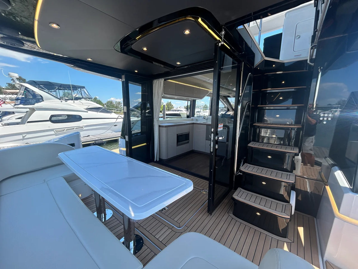 2026 Cruisers Yachts 57 FLY 57.0 feet, Clearwater, Florida #12
