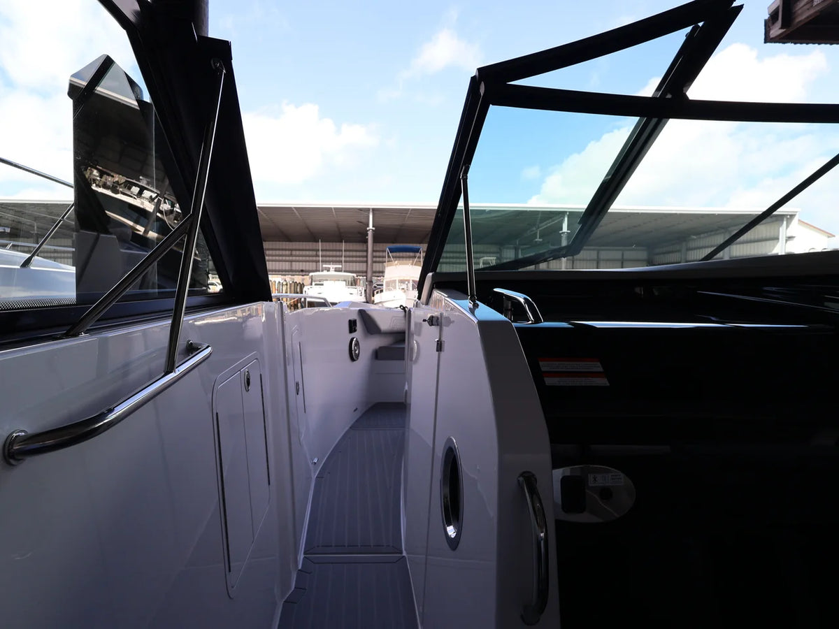 2026 Cruisers Yachts 38 GLS Outboard 38.0 feet, Clearwater, Florida #50