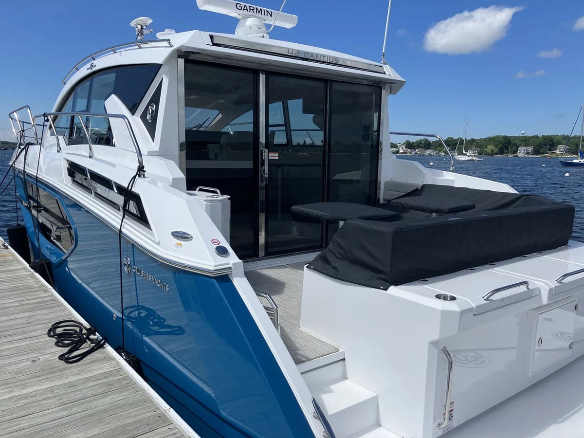 2026 Cruisers Yachts 42 Cantius 42.0 feet, Clearwater, Florida #4