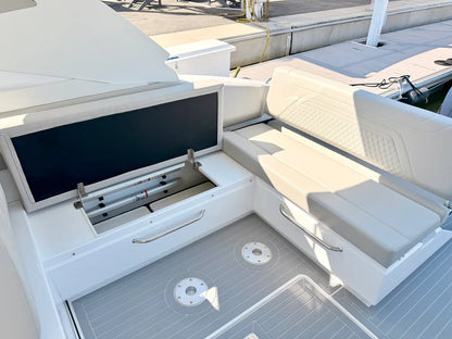 2026 Cruisers Yachts 34 GLS Outboard 34.0 feet, Clearwater, Florida #48