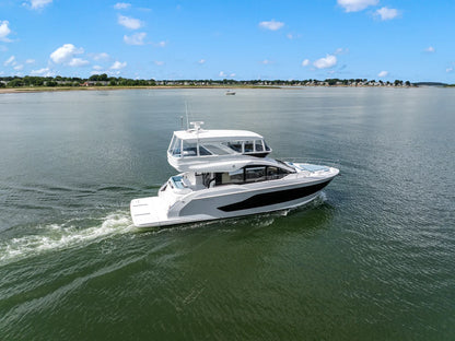2026 Cruisers Yachts 57 FLY 57.0 feet, Clearwater, Florida #82