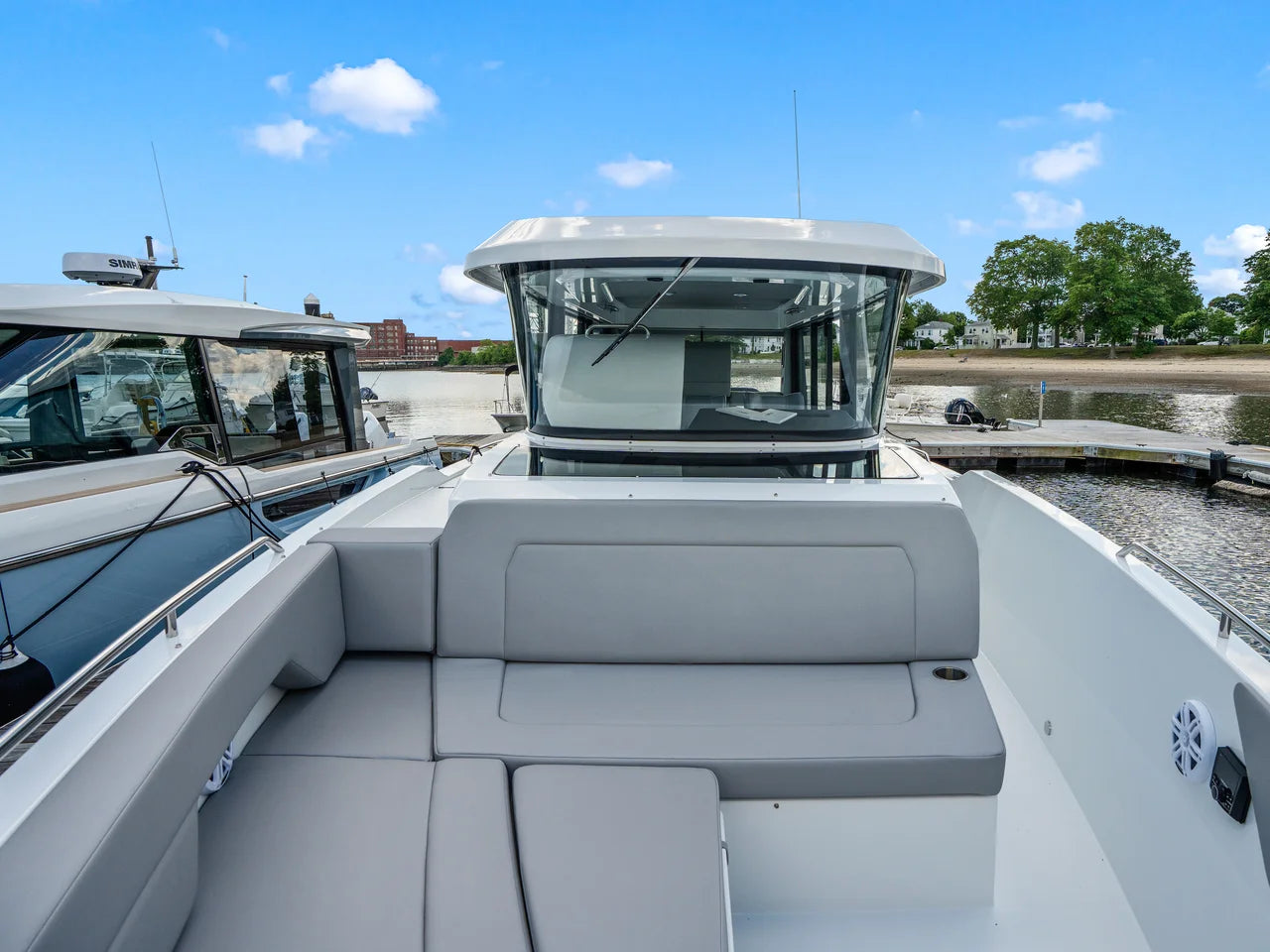 2026 Cruisers Yachts 38 VTR EC 38.0 feet, Clearwater, Florida #40