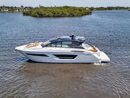 2026 Cruisers Yachts 46 Cantius 46.0 feet, Clearwater, Florida #4