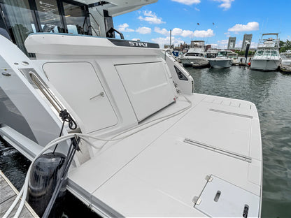 2026 Cruisers Yachts 57 FLY 57.0 feet, Clearwater, Florida #4