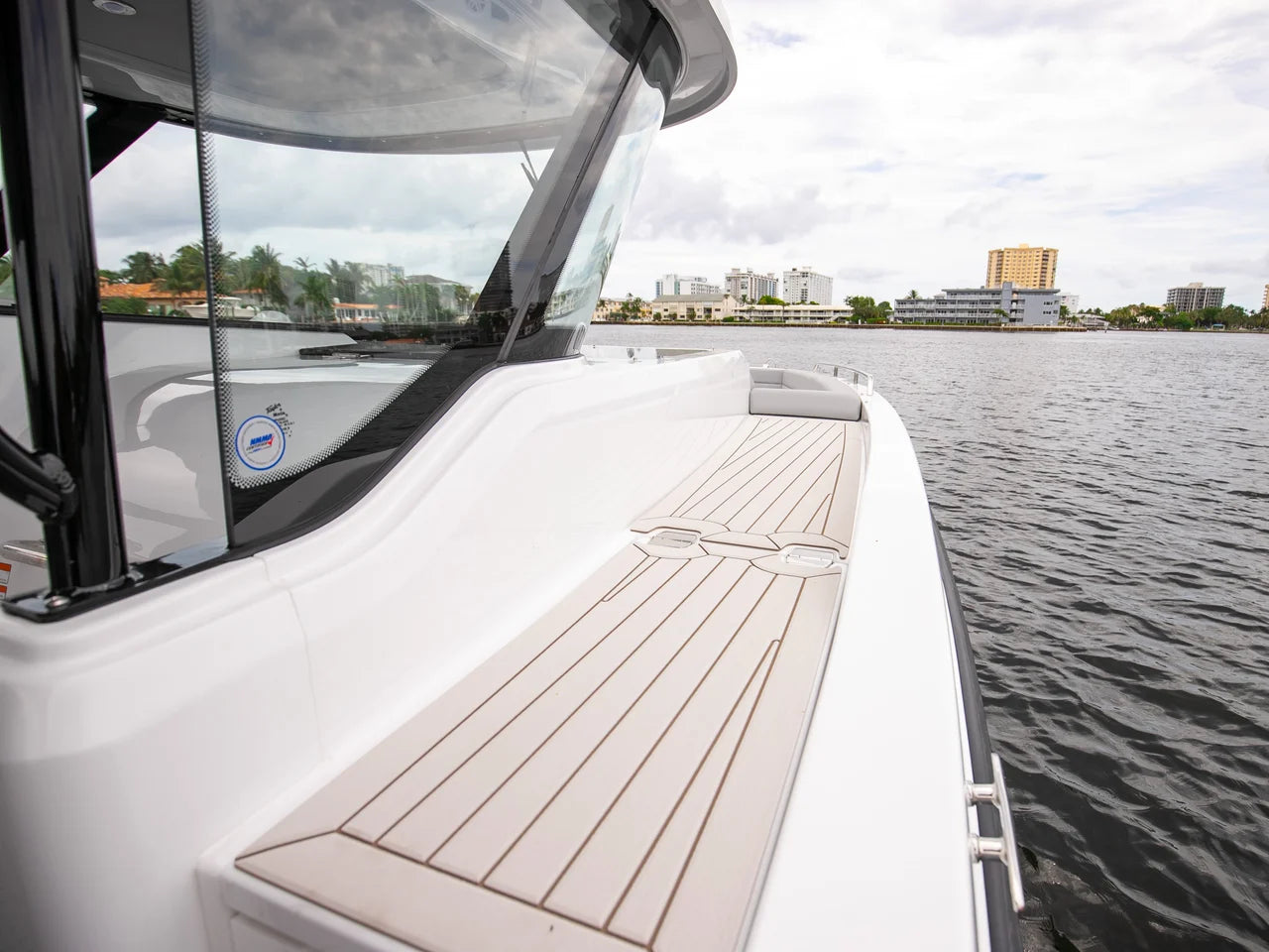 2026 Cruisers Yachts 38 VTR 38.0 feet, Clearwater, Florida #25