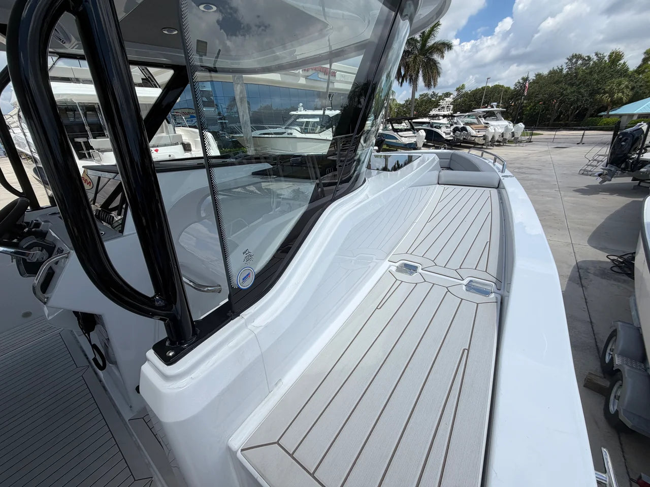 2026 Cruisers Yachts 38 VTR 38.0 feet, Clearwater, Florida #17