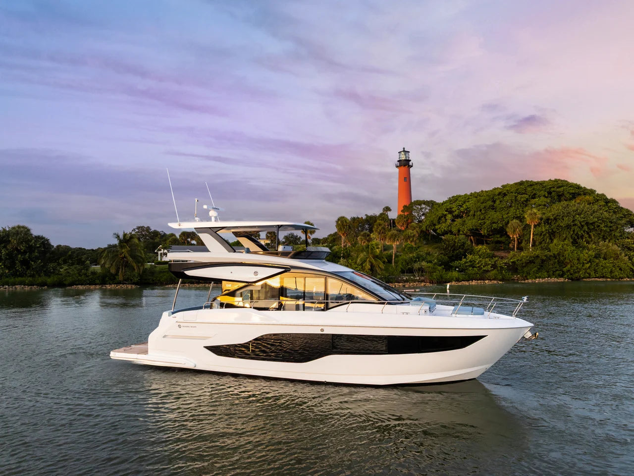2027 Cruisers Yachts 50 FLY 50.0 feet, Clearwater, Florida #4