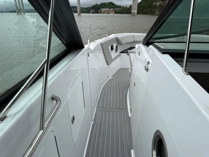 2026 Cruisers Yachts 34 GLS Outboard 34.0 feet, Clearwater, Florida #18