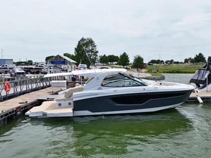 2026 Cruisers Yachts 38 GLS 38.0 feet, Clearwater, Florida #1