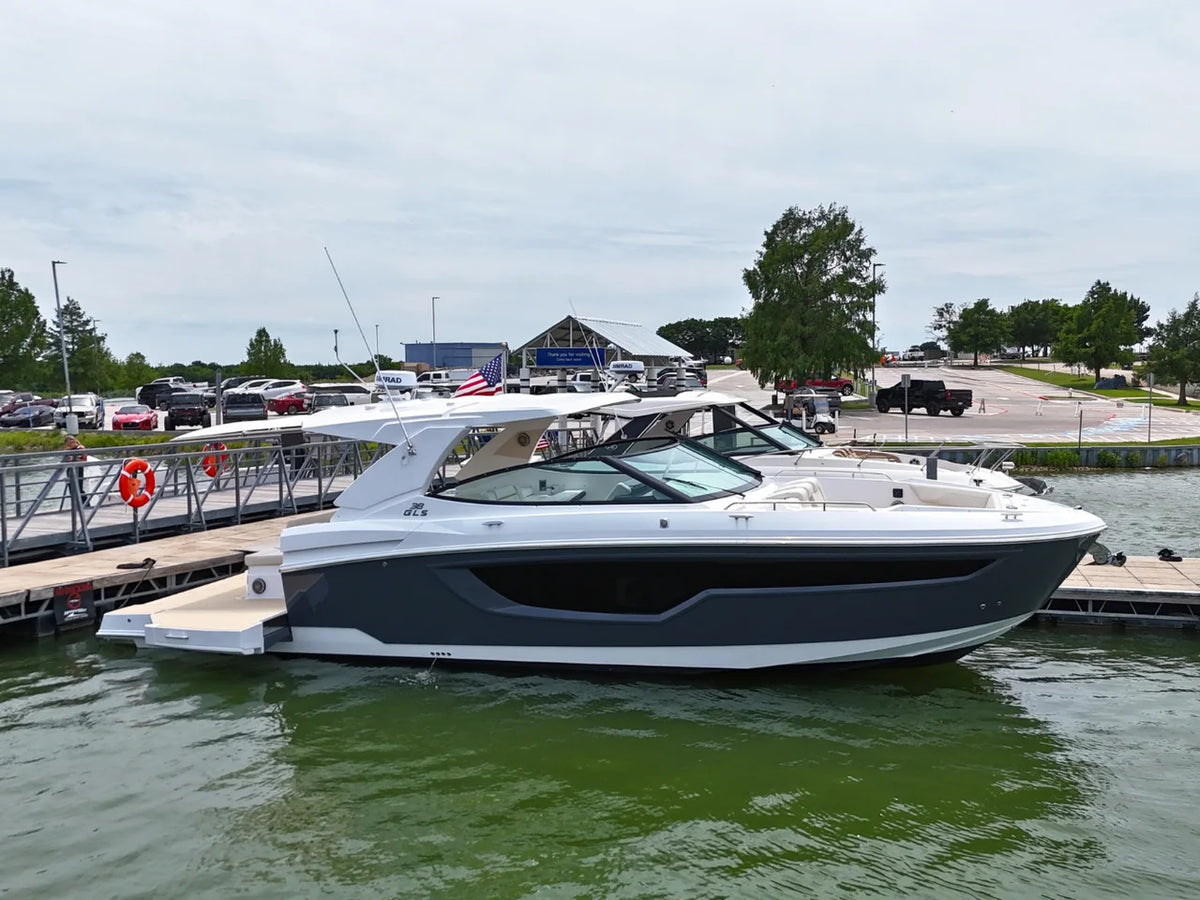 2026 Cruisers Yachts 38 GLS 38.0 feet, Clearwater, Florida #2