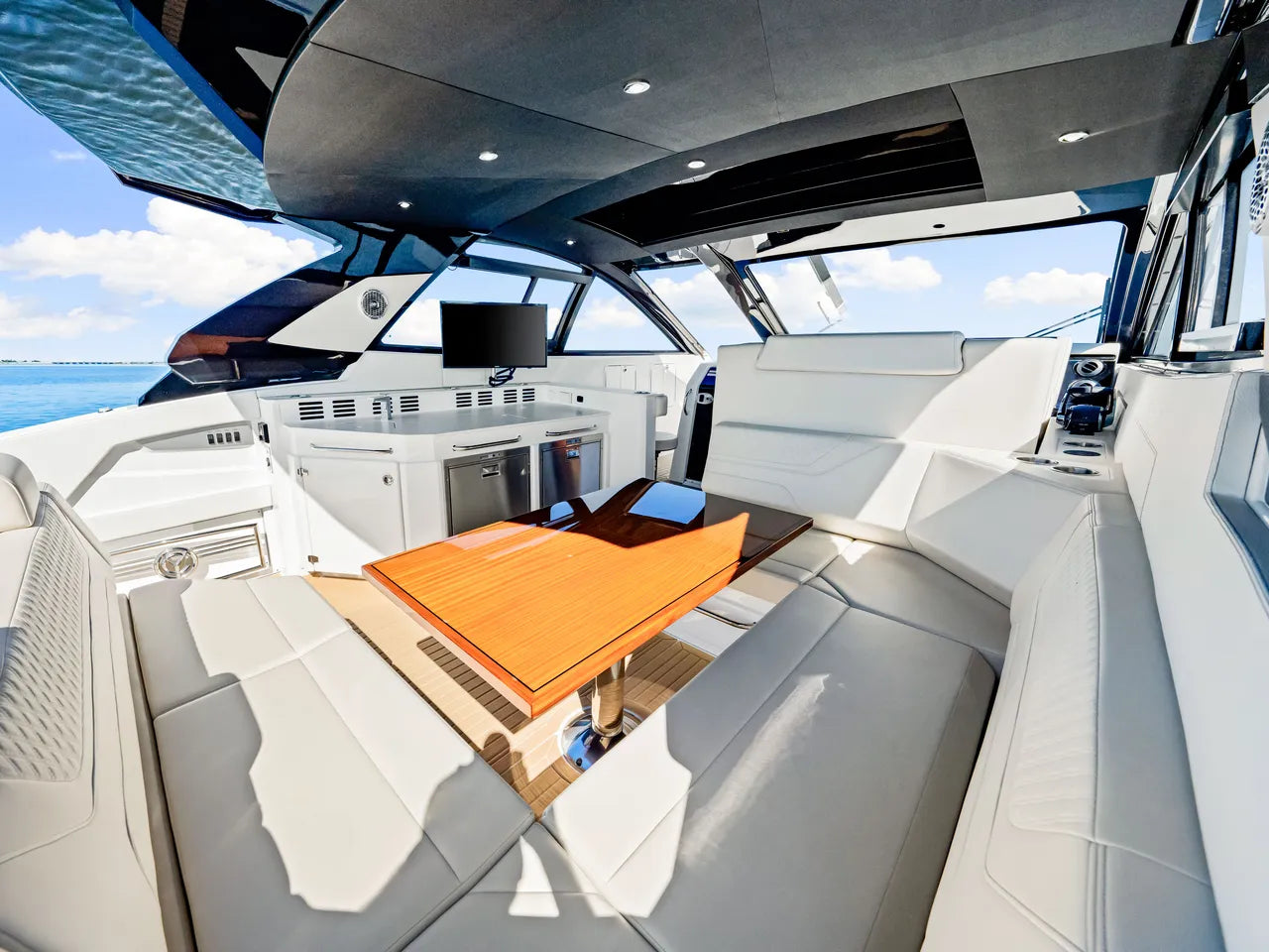 2026 Cruisers Yachts 42 GLS Outboard 42.0 feet, Clearwater, Florida #32