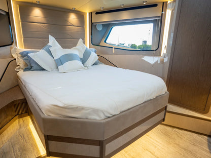 2026 Cruisers Yachts 57 FLY 57.0 feet, Clearwater, Florida #44