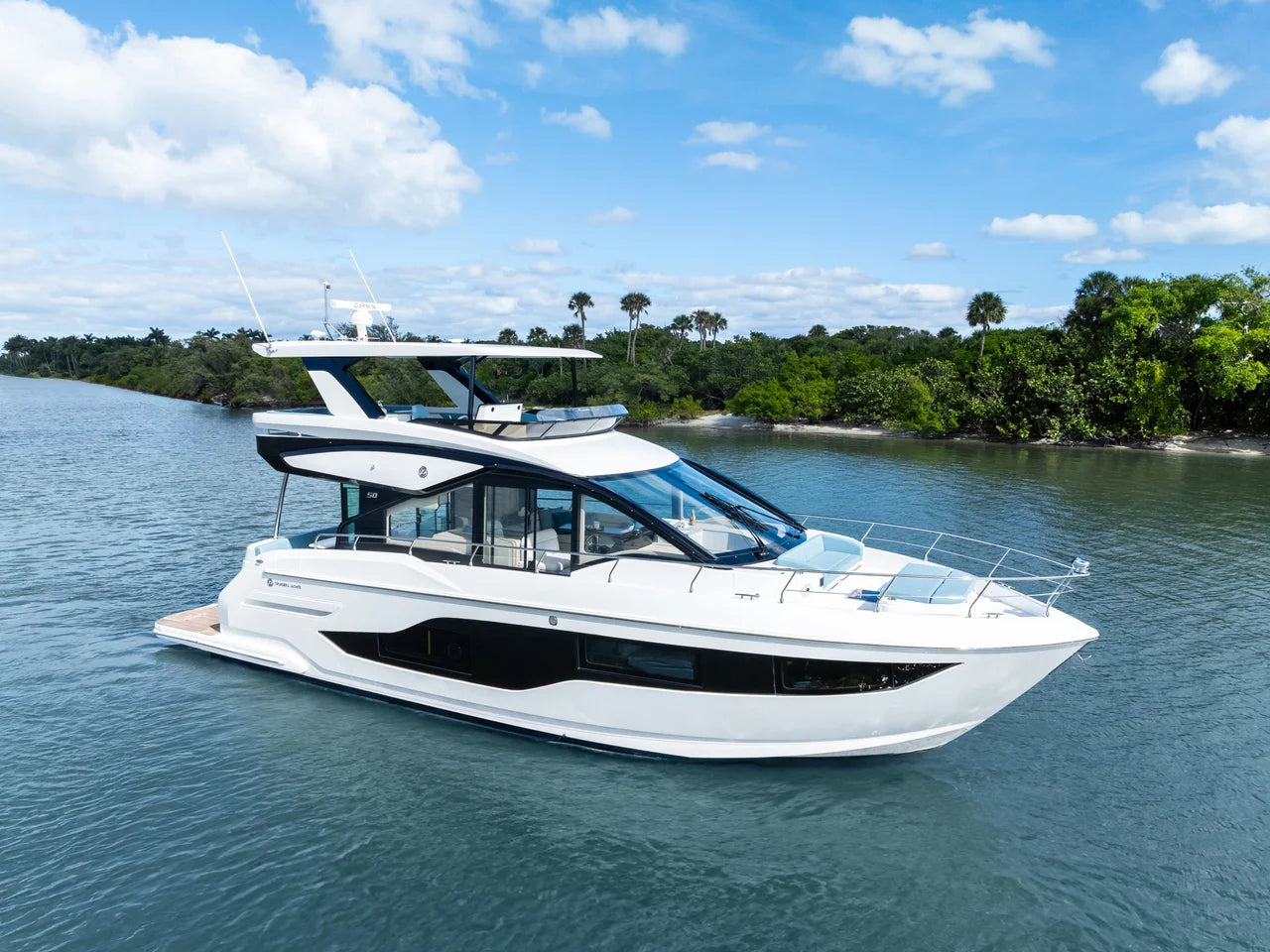 2027 Cruisers Yachts 50 FLY 50.0 feet, Clearwater, Florida #13