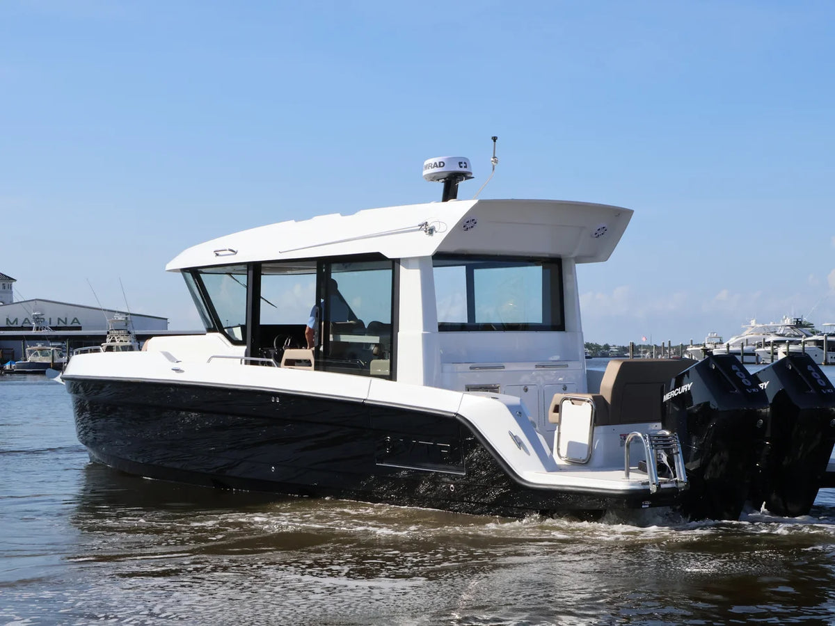 2026 Cruisers Yachts 38 VTR EC 38.0 feet, Clearwater, Florida #20