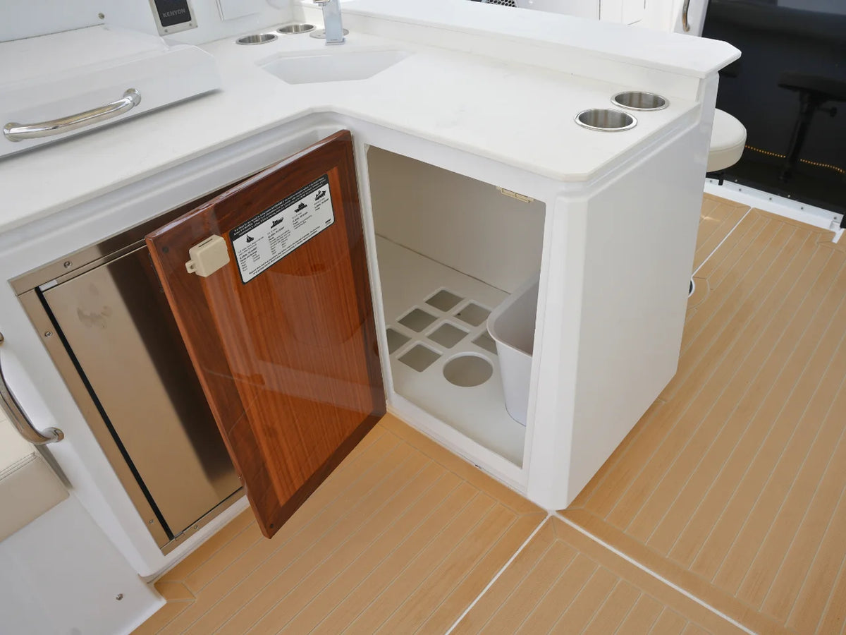 2026 Cruisers Yachts 38 GLS 38.0 feet, Clearwater, Florida #32