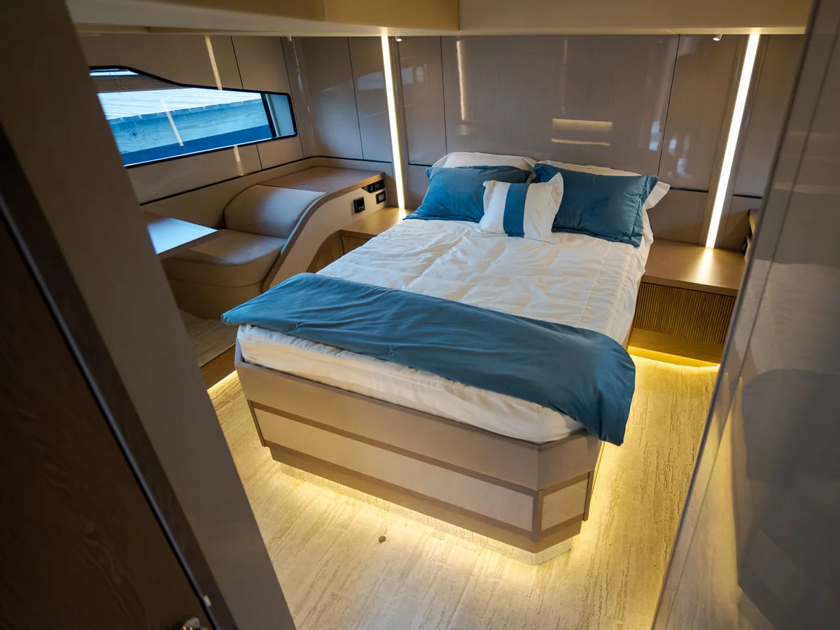 2026 Cruisers Yachts 57 FLY 57.0 feet, Clearwater, Florida #72