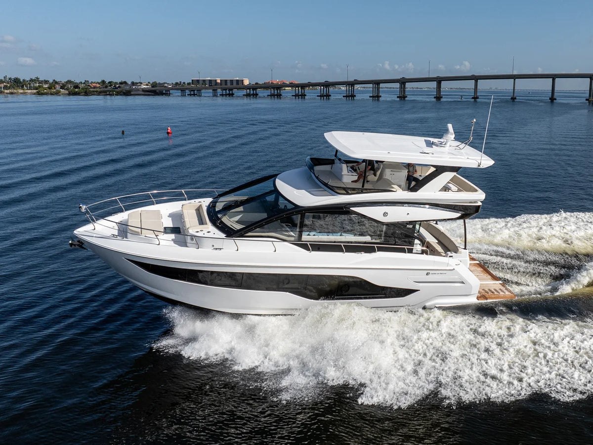 2026 Cruisers Yachts 50 FLY 50.0 feet, Clearwater, Florida #4