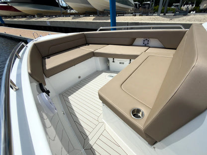2026 Cruisers Yachts 38 VTR 38.0 feet, Clearwater, Florida #23