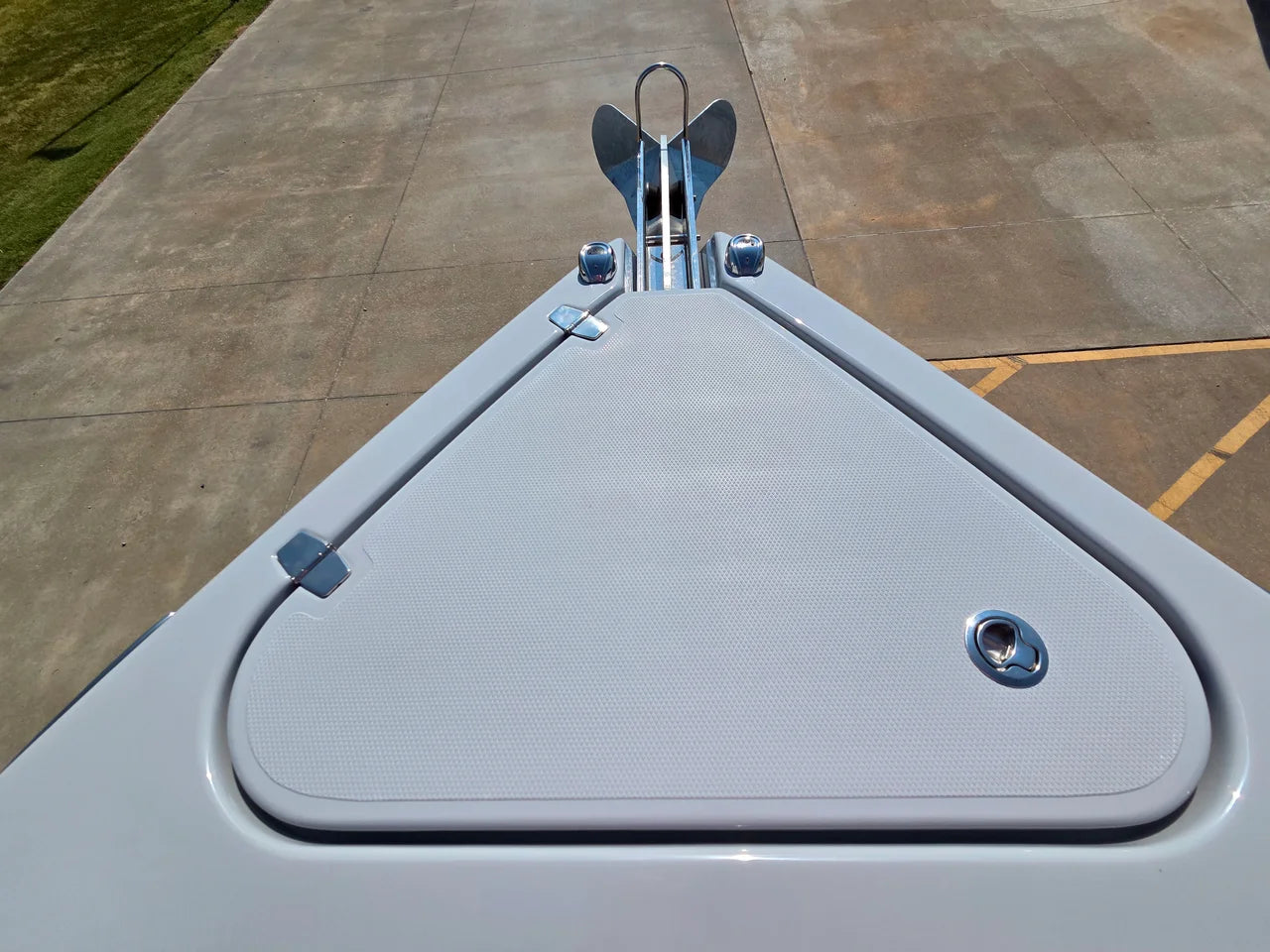2027 Cruisers Yachts 38 VTR 38.0 feet, Clearwater, Florida #37