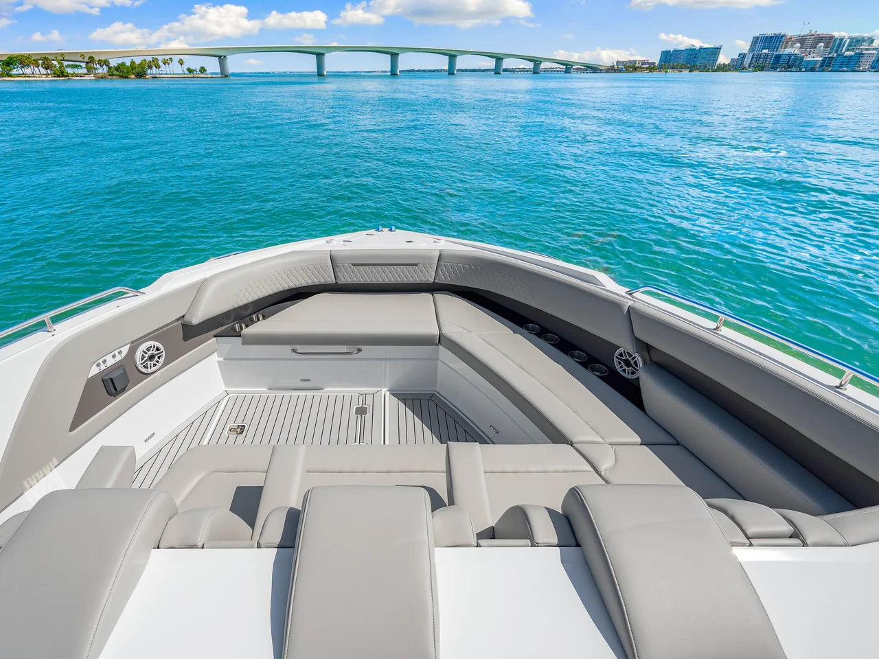 2026 Cruisers Yachts 50GLS OB 50.0 feet, Clearwater, Florida #6