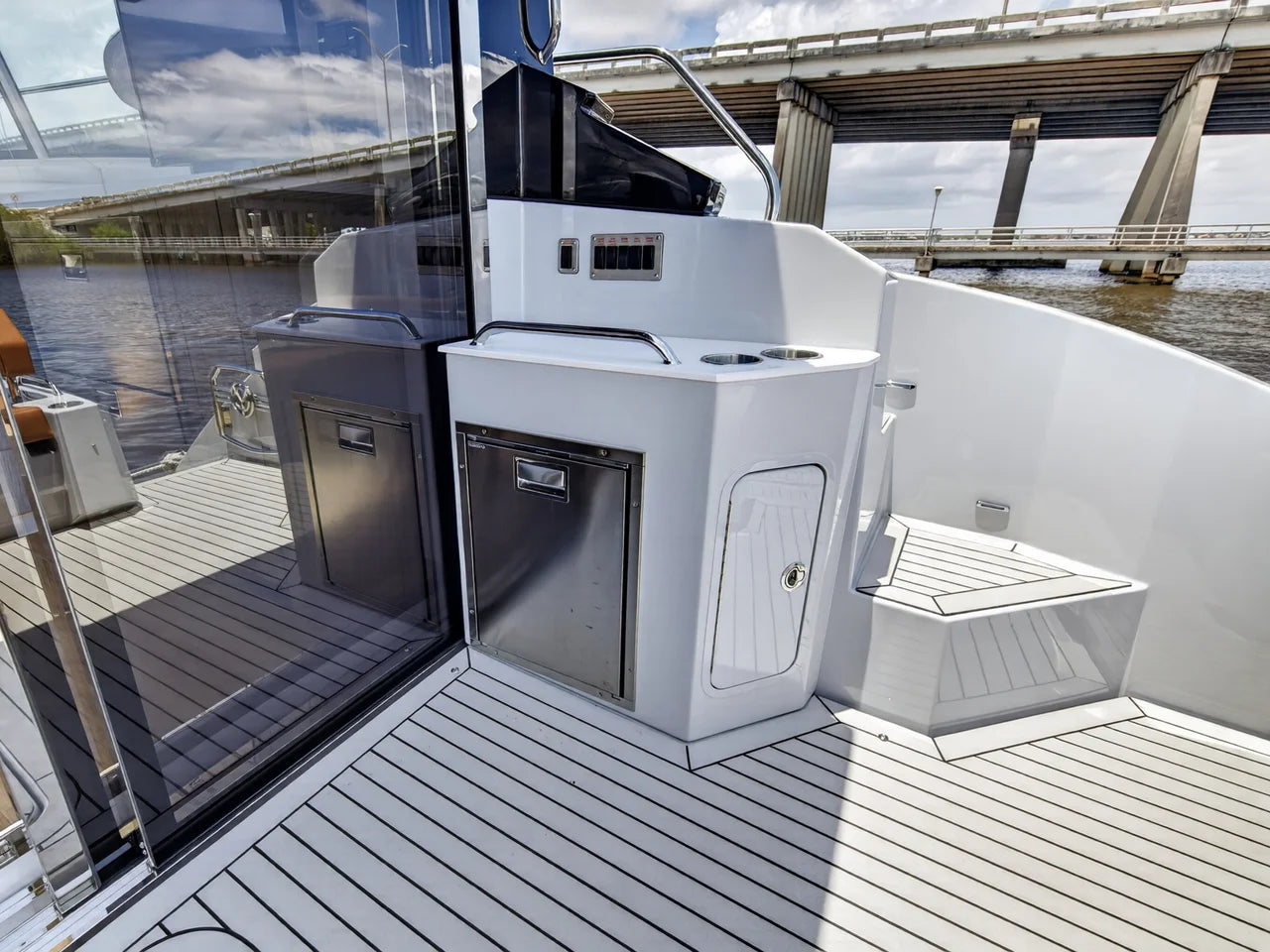 2026 Cruisers Yachts 46 Cantius 46.0 feet, Clearwater, Florida #69