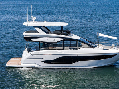 2027 Cruisers Yachts 50 FLY 50.0 feet, Clearwater, Florida #17