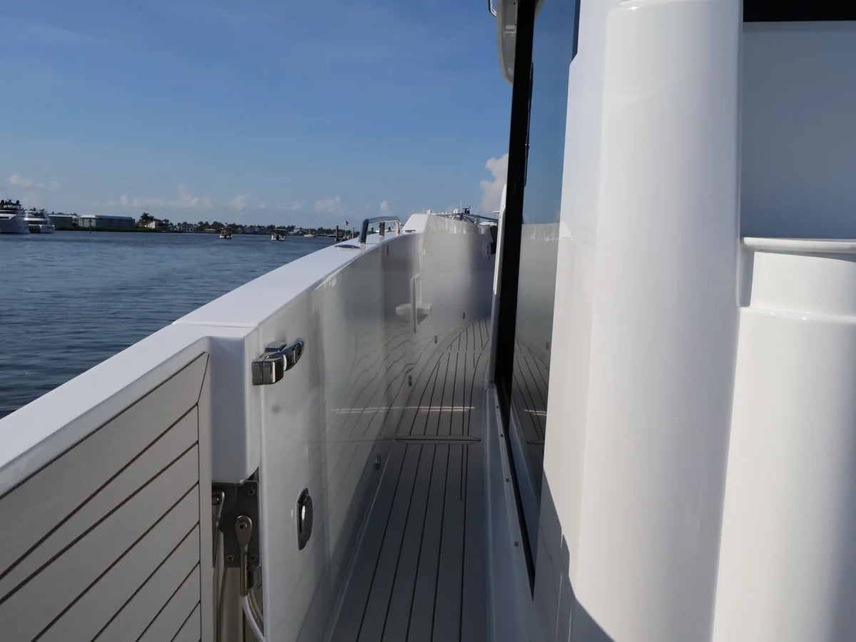 2026 Cruisers Yachts 38 VTR EC 38.0 feet, Clearwater, Florida #39
