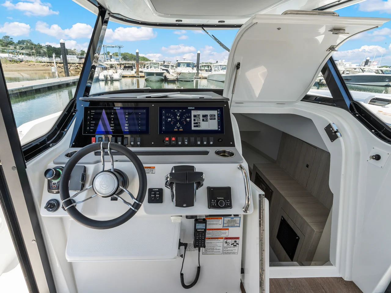 2026 Cruisers Yachts 38 VTR EC 38.0 feet, Clearwater, Florida #27