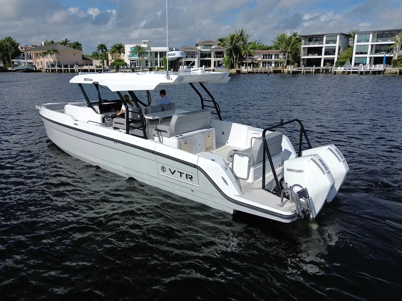 2026 Cruisers Yachts 38 VTR 38.0 feet, Clearwater, Florida #8