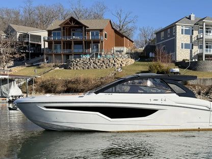 2025 Cruisers Yachts 42 GLS Outboard 42.0 feet, Clearwater, Florida #2