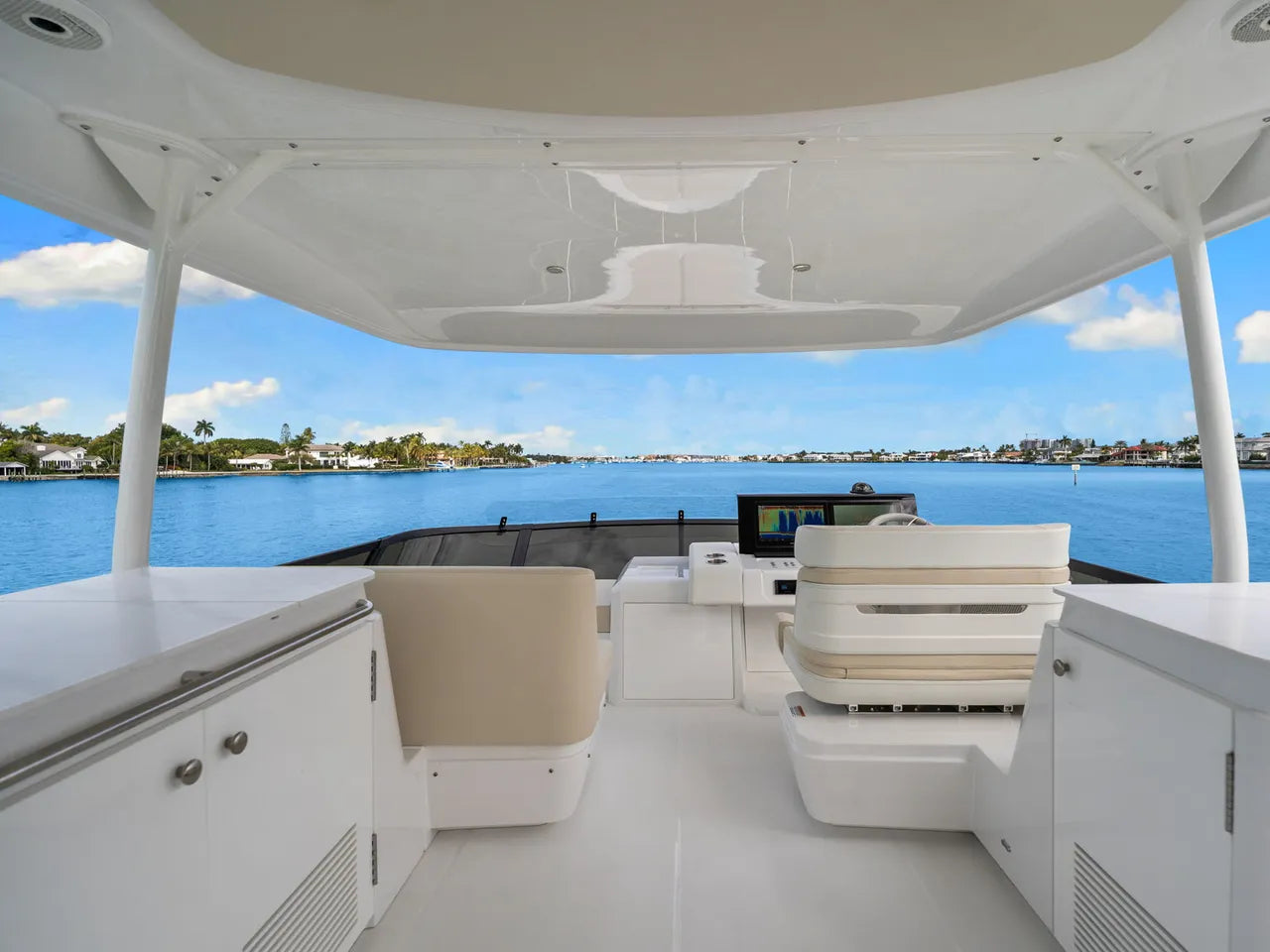 2026 Cruisers Yachts 57 FLY 57.0 feet, Clearwater, Florida #56