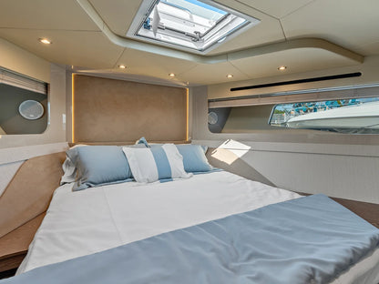 2027 Cruisers Yachts 50 FLY 50.0 feet, Clearwater, Florida #31