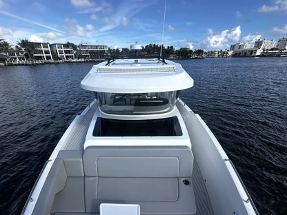 2026 Cruisers Yachts 38 VTR 38.0 feet, Clearwater, Florida #43
