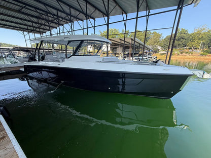 2026 Cruisers Yachts 38 VTR 38.0 feet, Clearwater, Florida #5