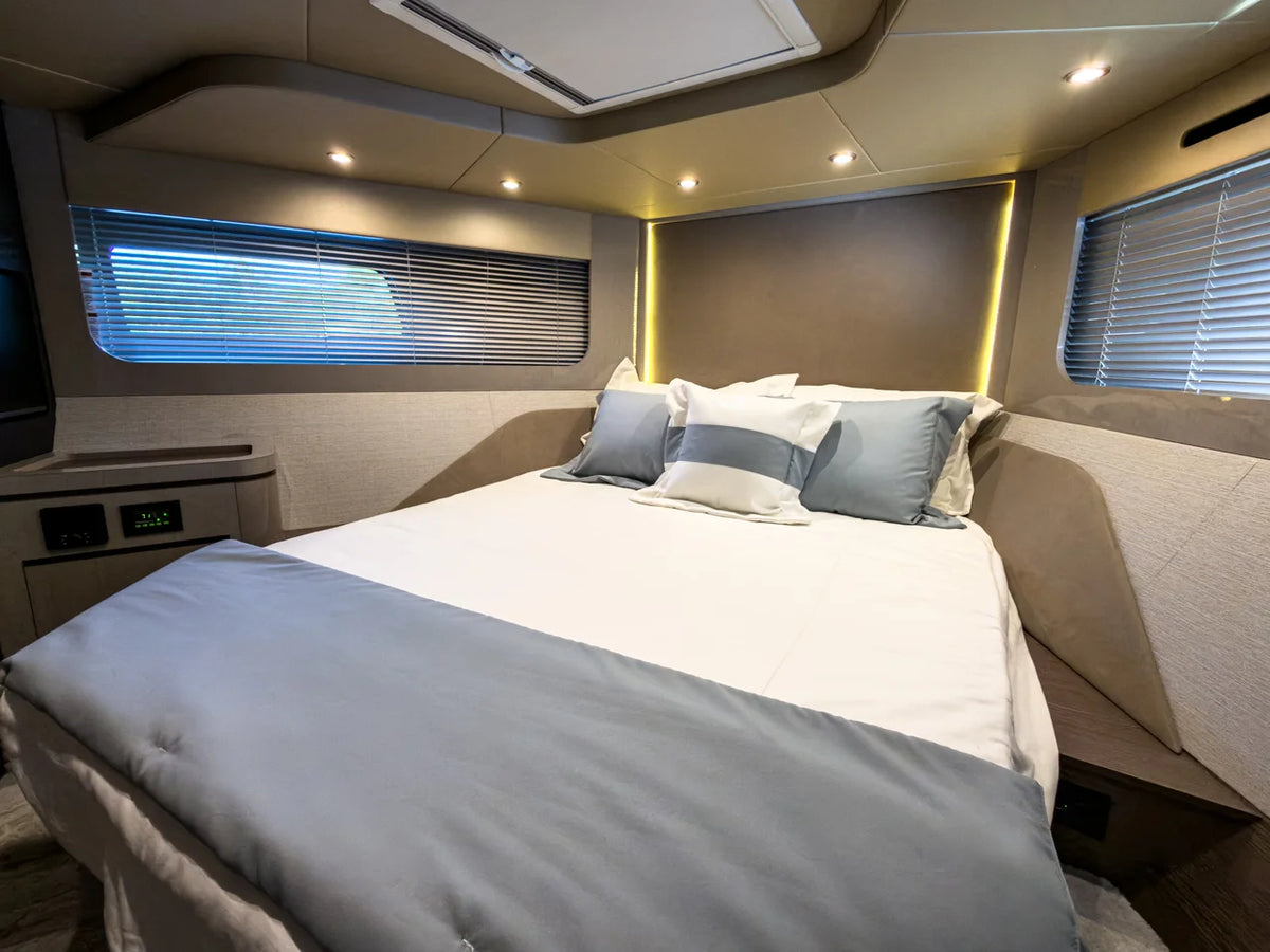 2026 Cruisers Yachts 50 FLY 50.0 feet, Clearwater, Florida #39