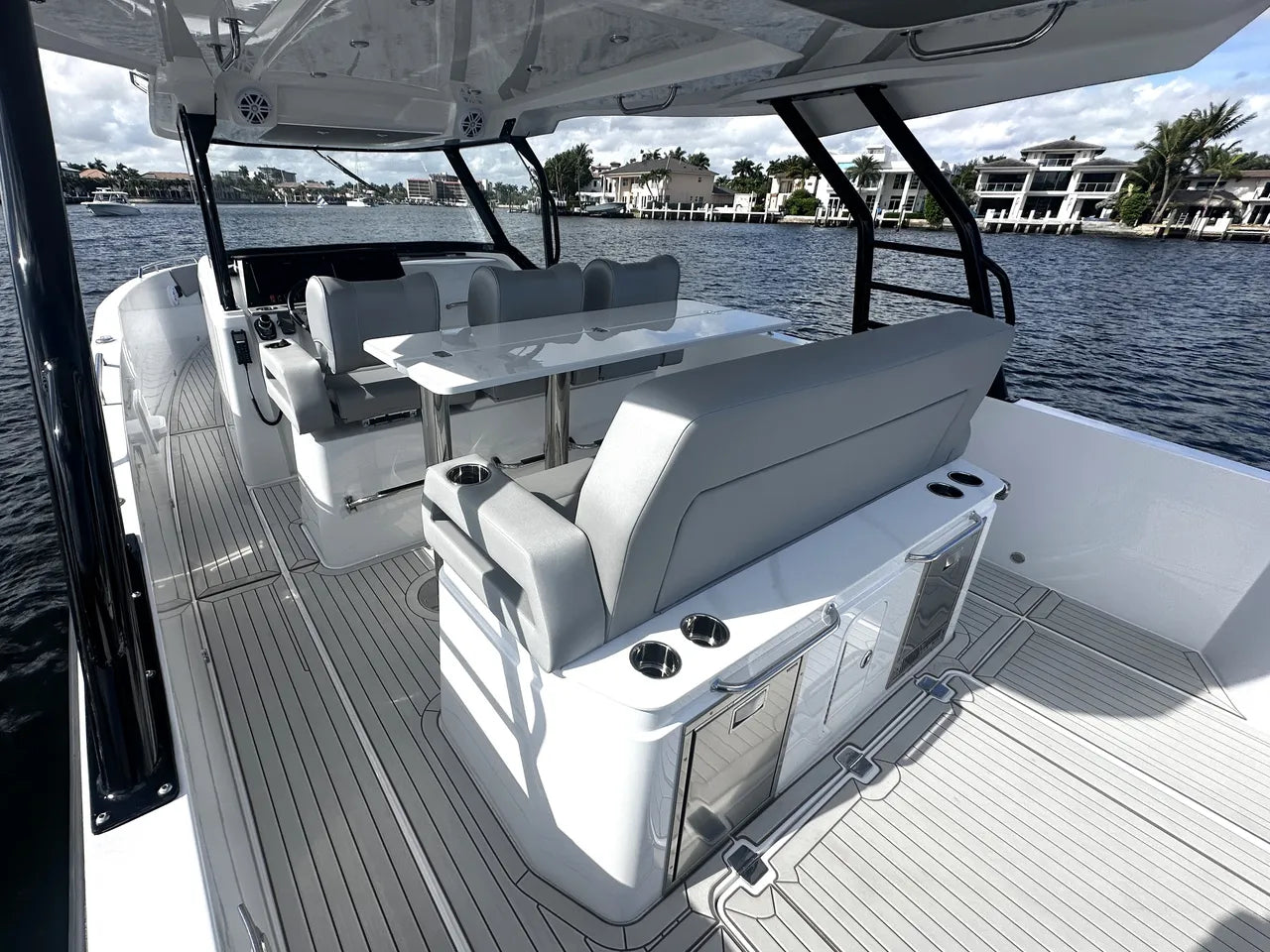 2026 Cruisers Yachts 38 VTR 38.0 feet, Clearwater, Florida #27