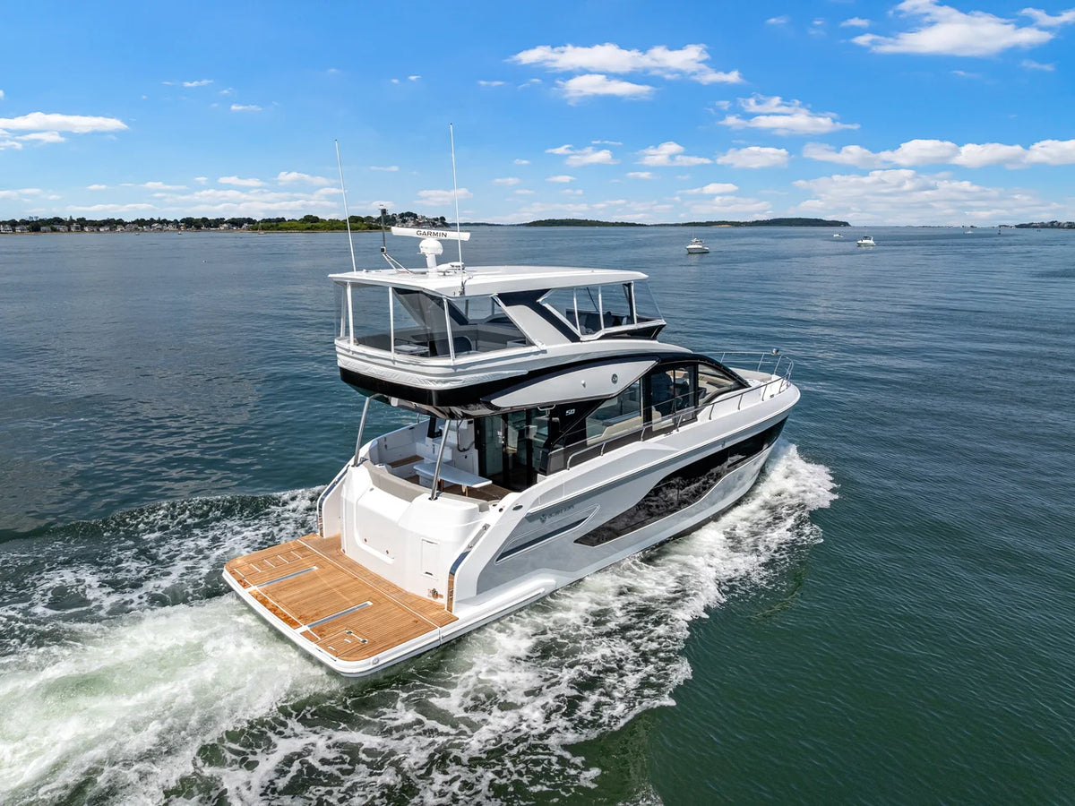 2027 Cruisers Yachts 50 FLY 50.0 feet, Clearwater, Florida #3