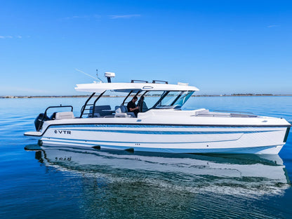 2026 Cruisers Yachts 38 VTR 38.0 feet, Clearwater, Florida #4