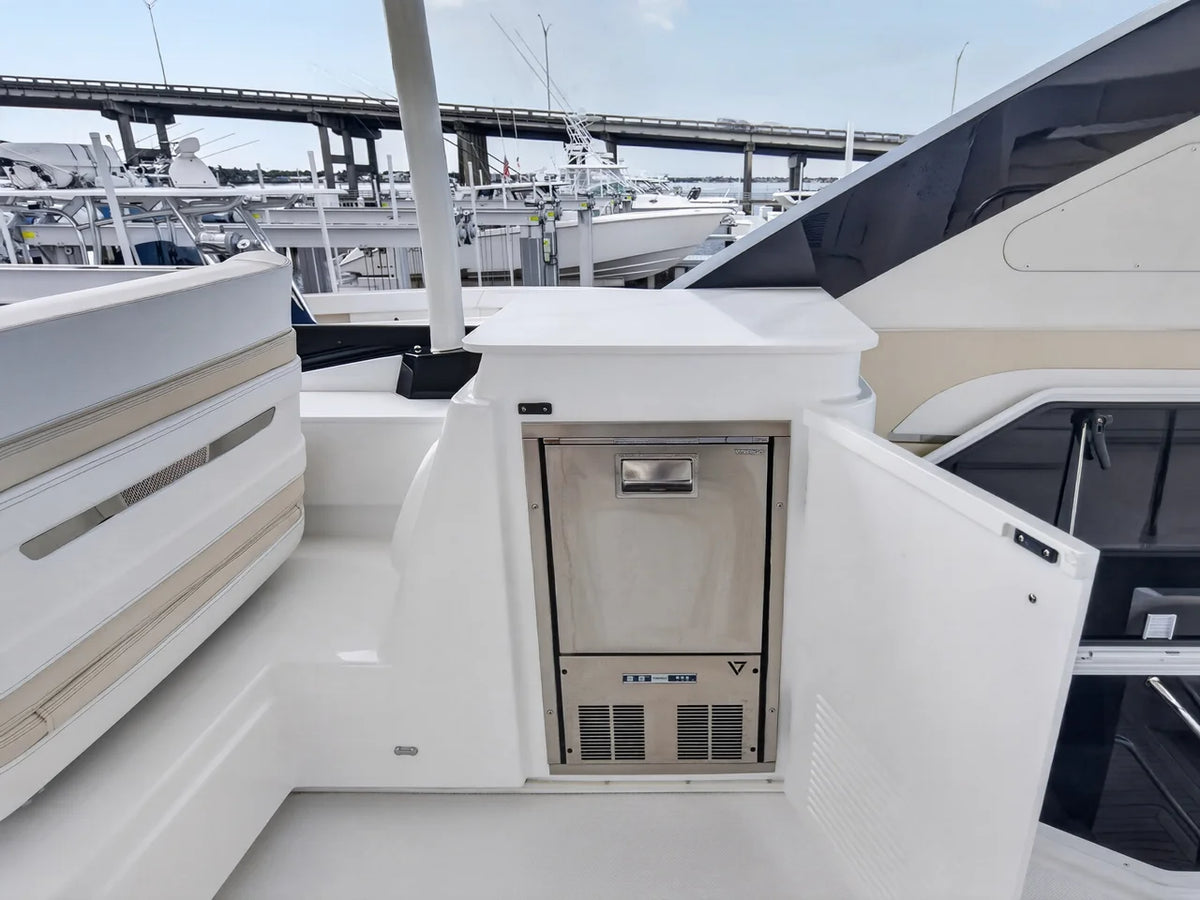 2026 Cruisers Yachts 57 FLY 57.0 feet, Clearwater, Florida #81