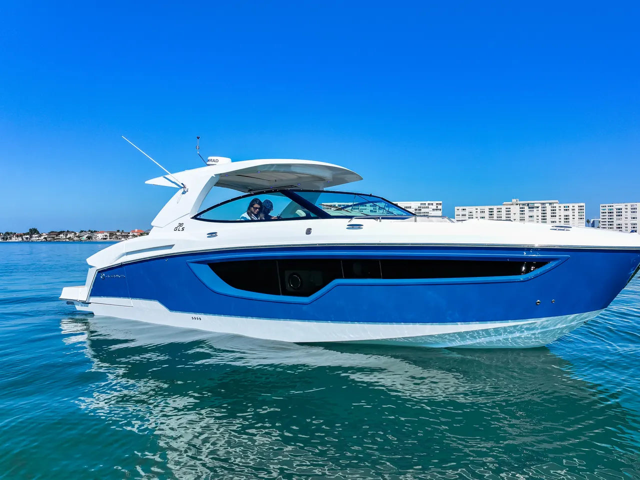 2026 Cruisers Yachts 38 GLS Outboard 38.0 feet, Clearwater, Florida #18