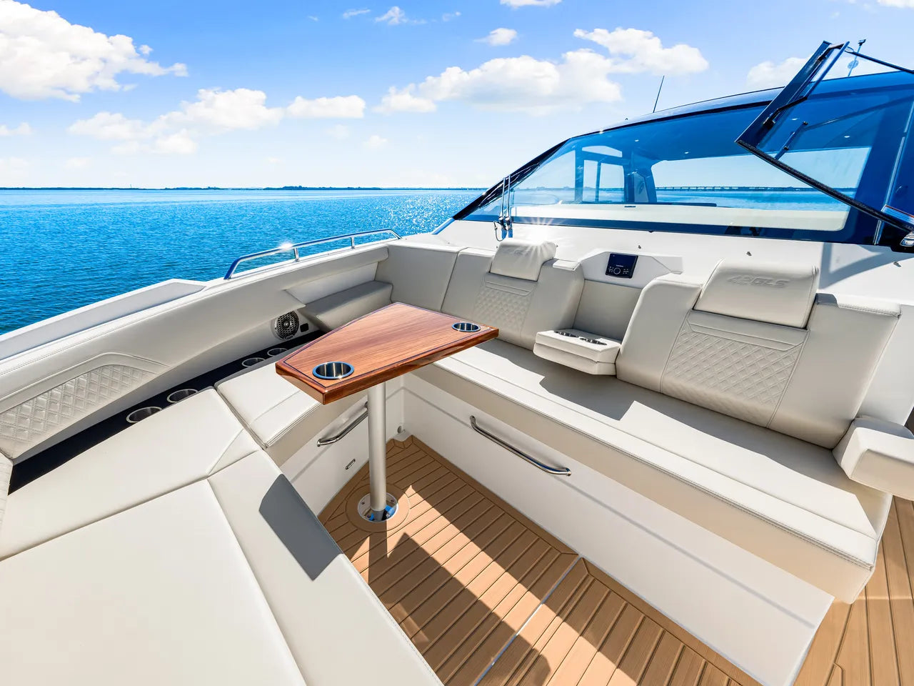 2026 Cruisers Yachts 42 GLS Outboard 42.0 feet, Clearwater, Florida #45