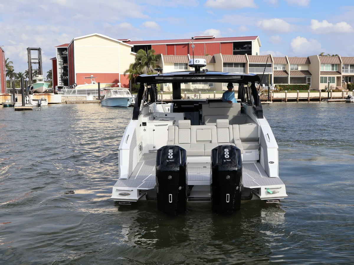 2026 Cruisers Yachts 42 GLS Outboard 42.0 feet, Clearwater, Florida #10